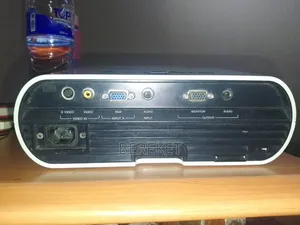 Sony VPL Es7 Projector