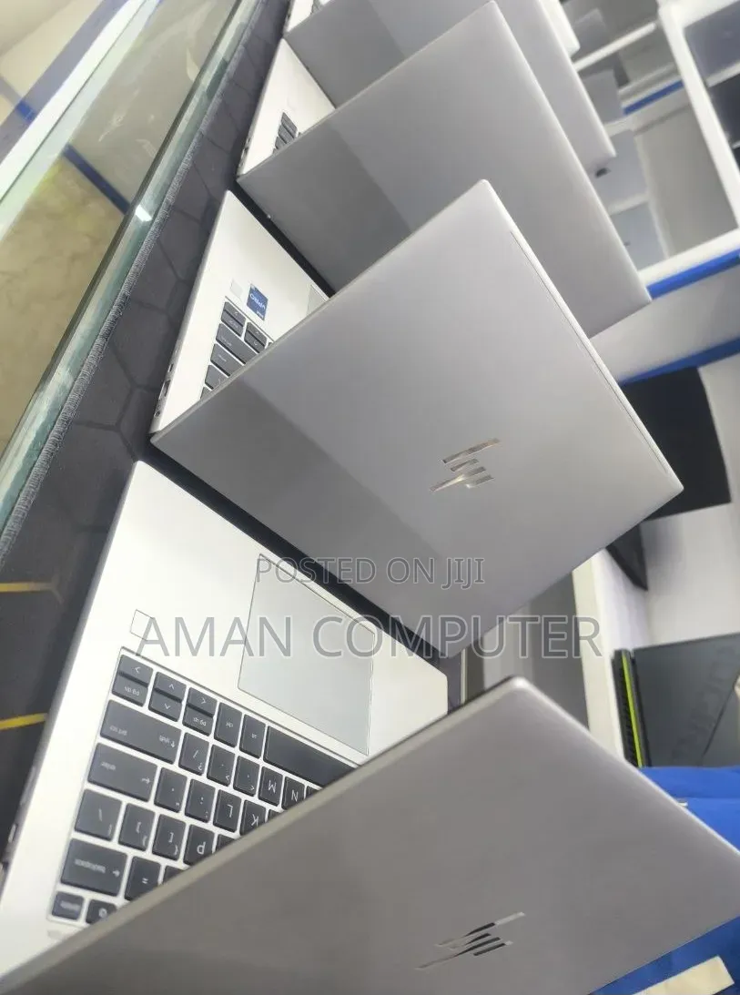 New Laptop HP EliteBook 840 G10 16GB Intel Core i5 SSD 512GB