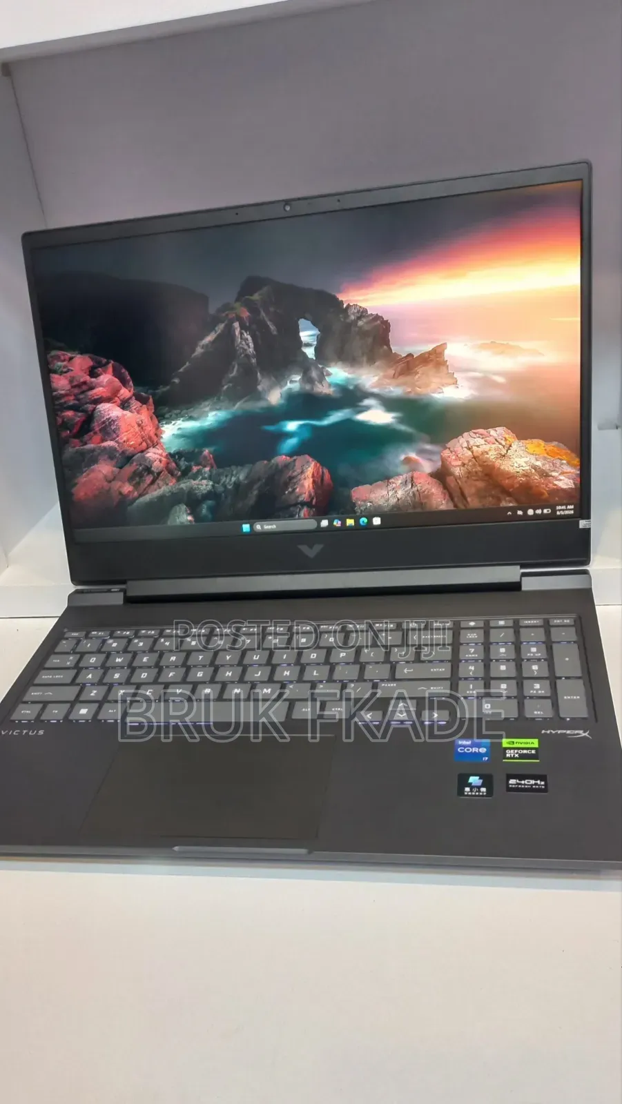 New Laptop HP Victus 16 16GB Intel Core i7 SSD 1T