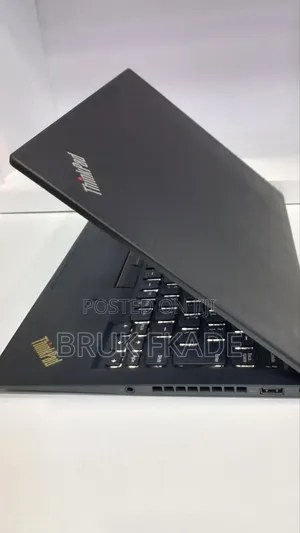 New Laptop Lenovo ThinkPad X1 Carbon 8GB Intel Core i5 SSD 512GB