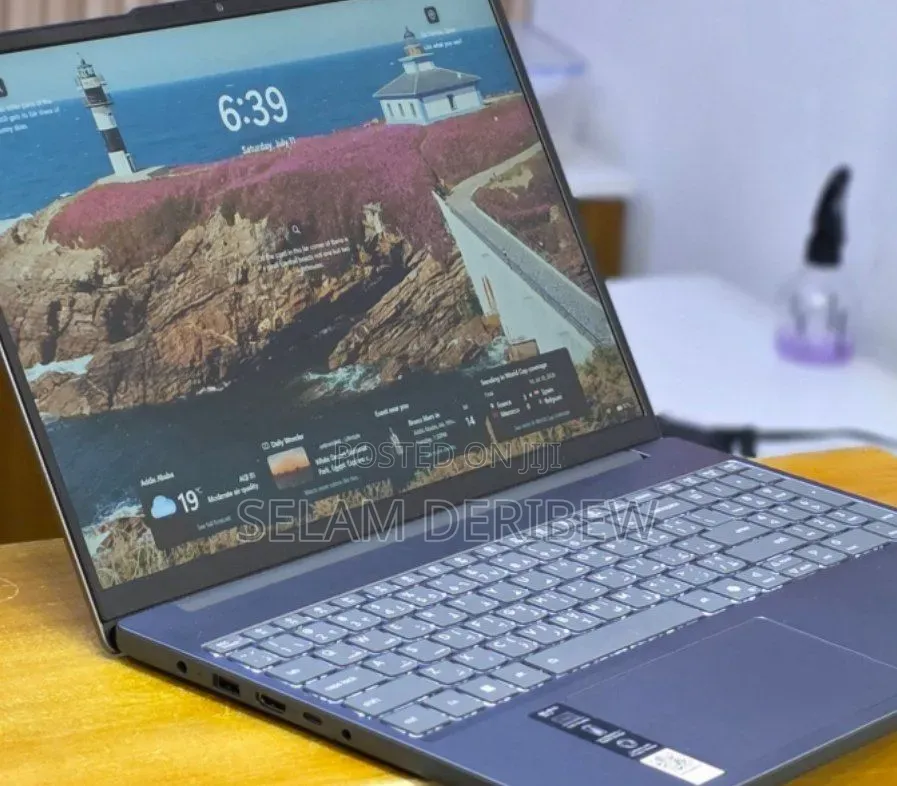 New Laptop Lenovo Ideapad 3 16GB Intel Core i7 SSD 512GB