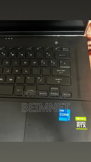 Laptop Asus ROG Zephyrus M16 16GB Intel Core i7 SSD 512GB
