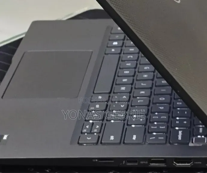 New Laptop Dell 16GB Intel Core i5 SSD 512GB