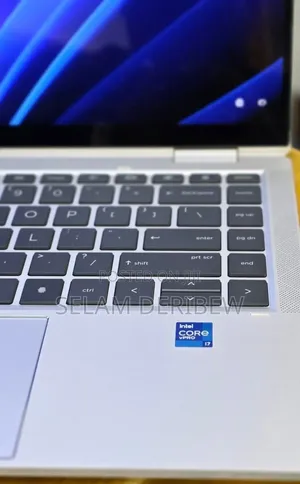 New Laptop HP EliteBook 1040 G8 16GB Intel Core i7 SSD 512GB