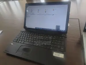 Laptop 4GB Intel Core i3 HDD 500GB