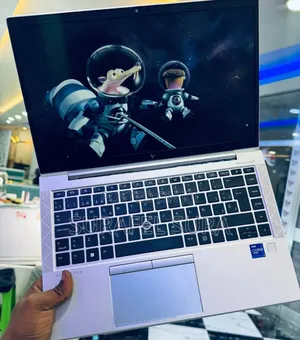 New Laptop HP EliteBook 840 G8 16GB Intel Core i7 SSD 512GB