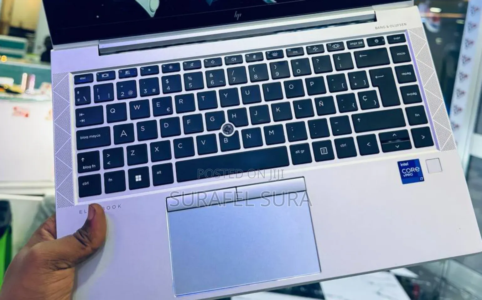 New Laptop HP EliteBook 840 G8 16GB Intel Core i7 SSD 512GB
