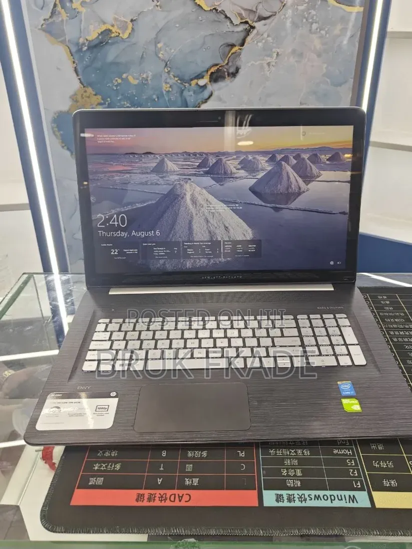 New Laptop HP Envy 15 16GB Intel Core i7 SSD 1T