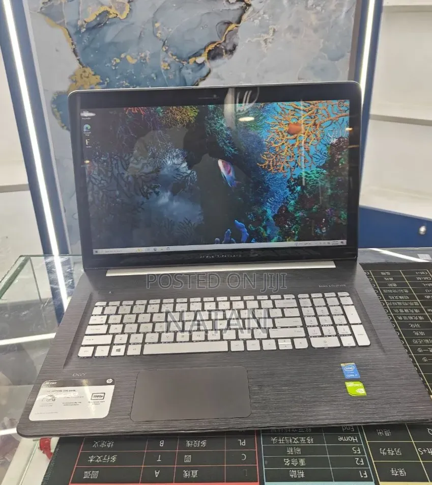 New Laptop HP Envy 17 16GB Intel Core i7 HDD 1T