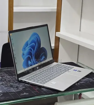 New Laptop HP Stream Notebook 16GB Intel Core i7 SSD 1T
