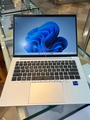 New Laptop HP EliteBook 840 G9 16GB Intel Core i7 SSD 512GB
