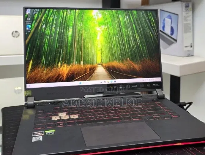 New Laptop Asus ROG Strix G15 16GB AMD Ryzen 9 SSD 512GB