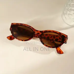 Oval Shaped Women’s Sunglasses With Fair Price