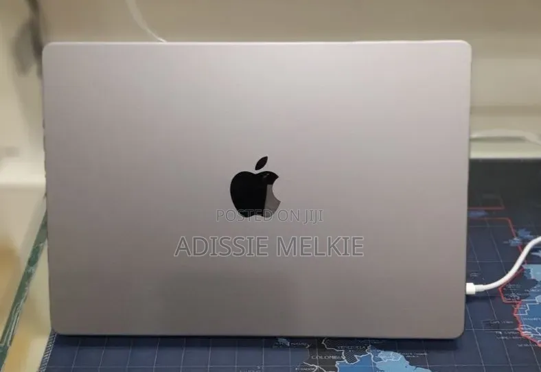 New Laptop Apple MacBook Pro 2021 M1 16GB Apple M1 Pro SSD 512GB