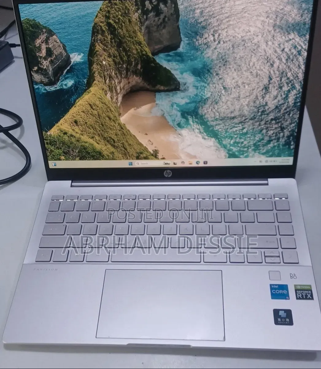 New Laptop HP 16GB Intel Core i5 SSD 512GB
