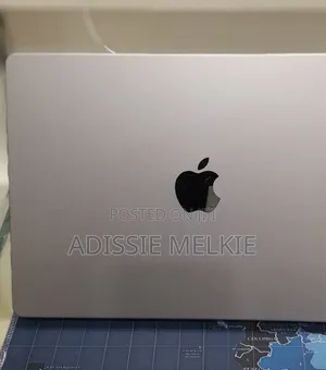 New Laptop Apple MacBook Pro 2021 M1 16GB Apple M1 Pro SSD 512GB