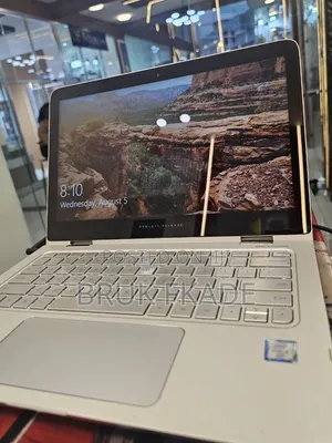 New Laptop HP Spectre X360 13 8GB Intel Core i5 SSD 256GB
