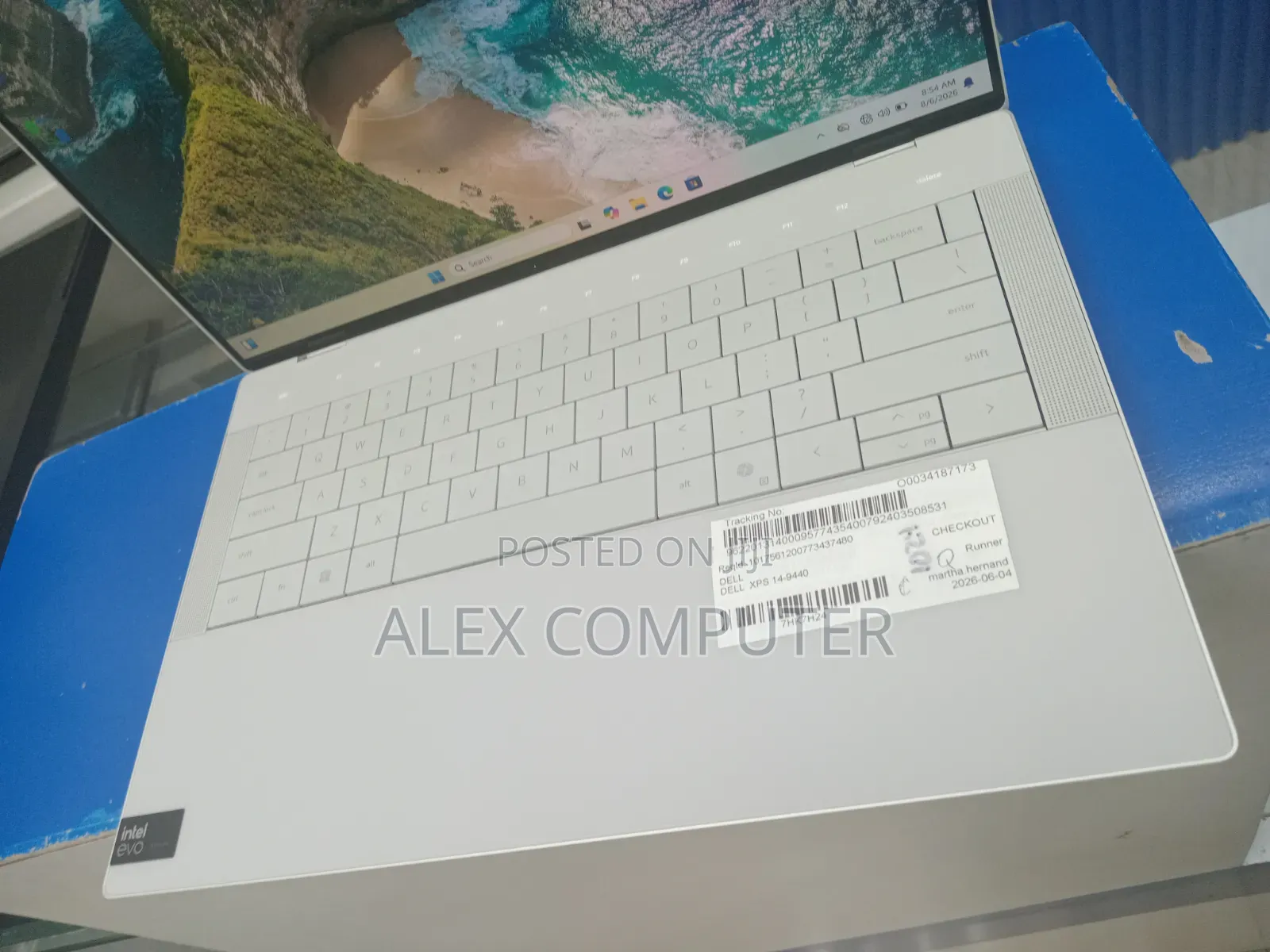 New Laptop Dell XPS 14 9440 32GB Intel Core Ultra 7 SSD 512GB