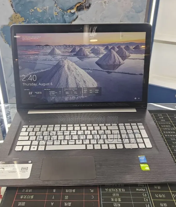 New Laptop HP Envy 17 16GB Intel Core i7 HDD 1T