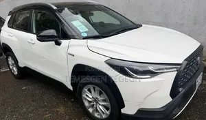 Toyota Corolla Cross 2024 White