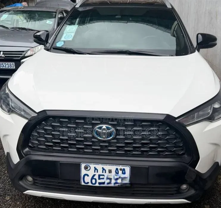 Toyota Corolla Cross 2024 White