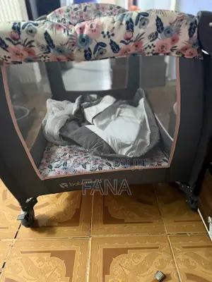 Baby Trend Portable Baby Playpen Cot