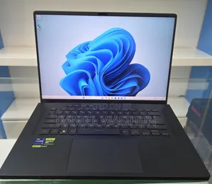 New Laptop Asus ROG Zephyrus G15 16GB Intel Core i9 SSD 1T