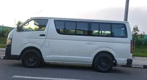 Toyota HiAce 2008 White