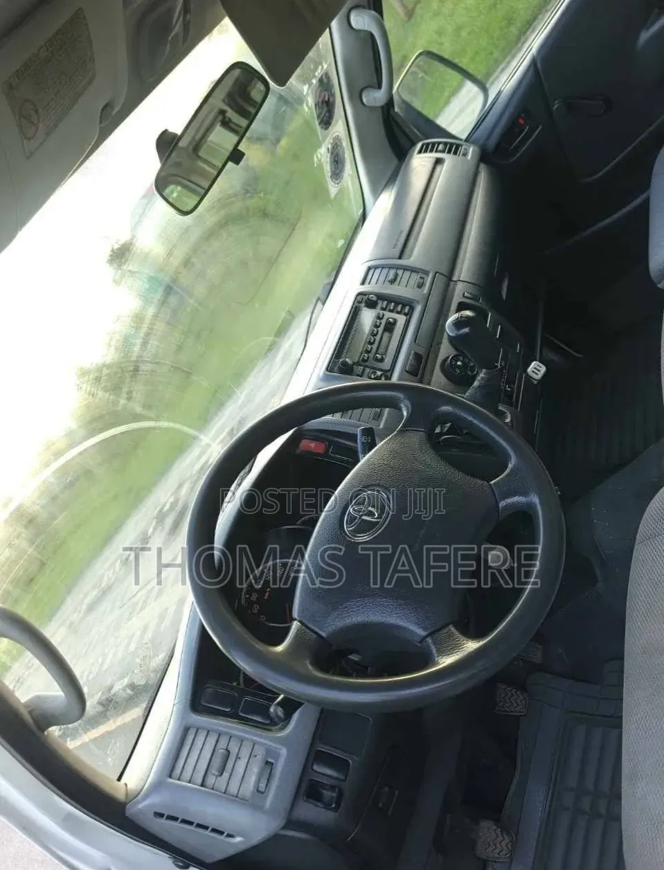 Toyota HiAce 2008 White