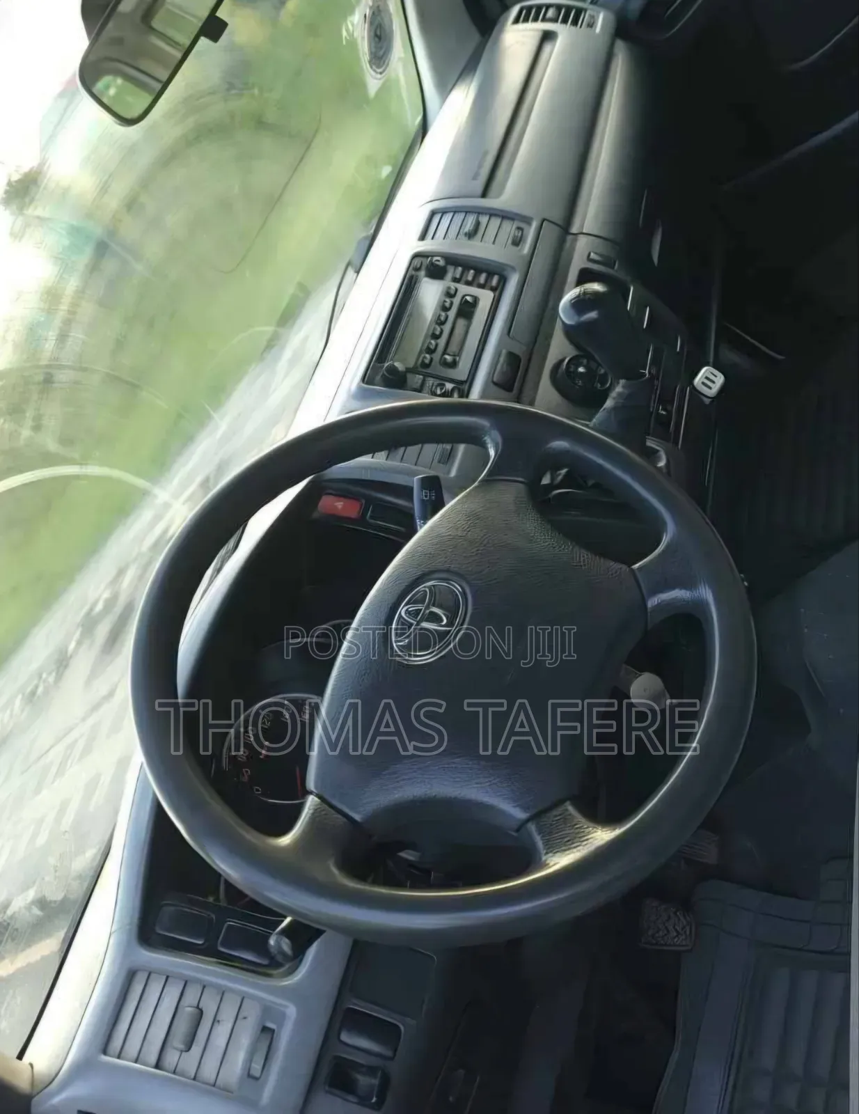 Toyota HiAce 2008 White