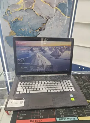 New Laptop HP Envy 17 8GB Intel Core i7 HDD 1T