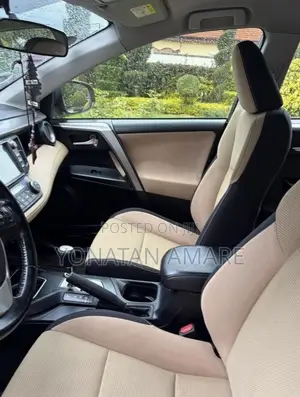 Toyota RAV4 2017