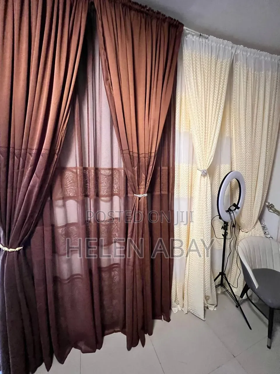 Curtain መጋረጃ