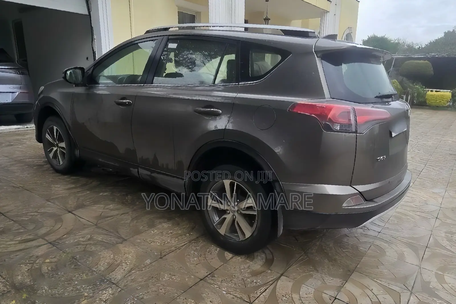 Toyota RAV4 2017
