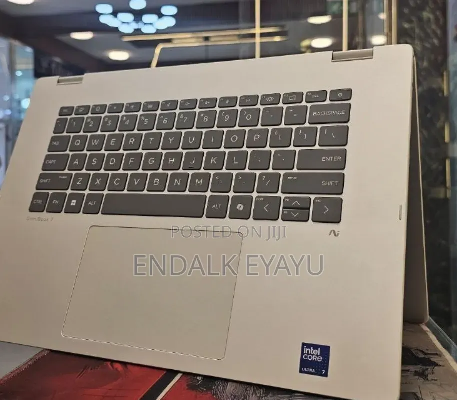 New Laptop HP OmniBook 7 16" 16GB Intel Core Ultra 7 SSD 512GB