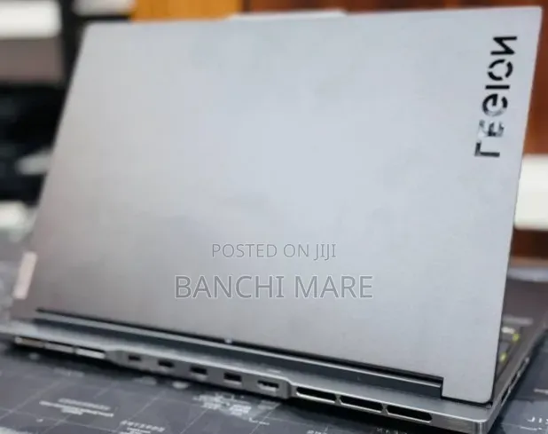 New Laptop Lenovo Legion 7 16GB Intel Core i7 SSD 512GB