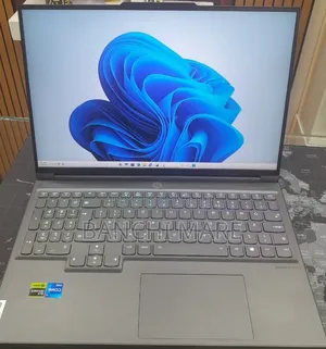 New Laptop Lenovo Legion 7 16GB Intel Core i7 SSD 512GB