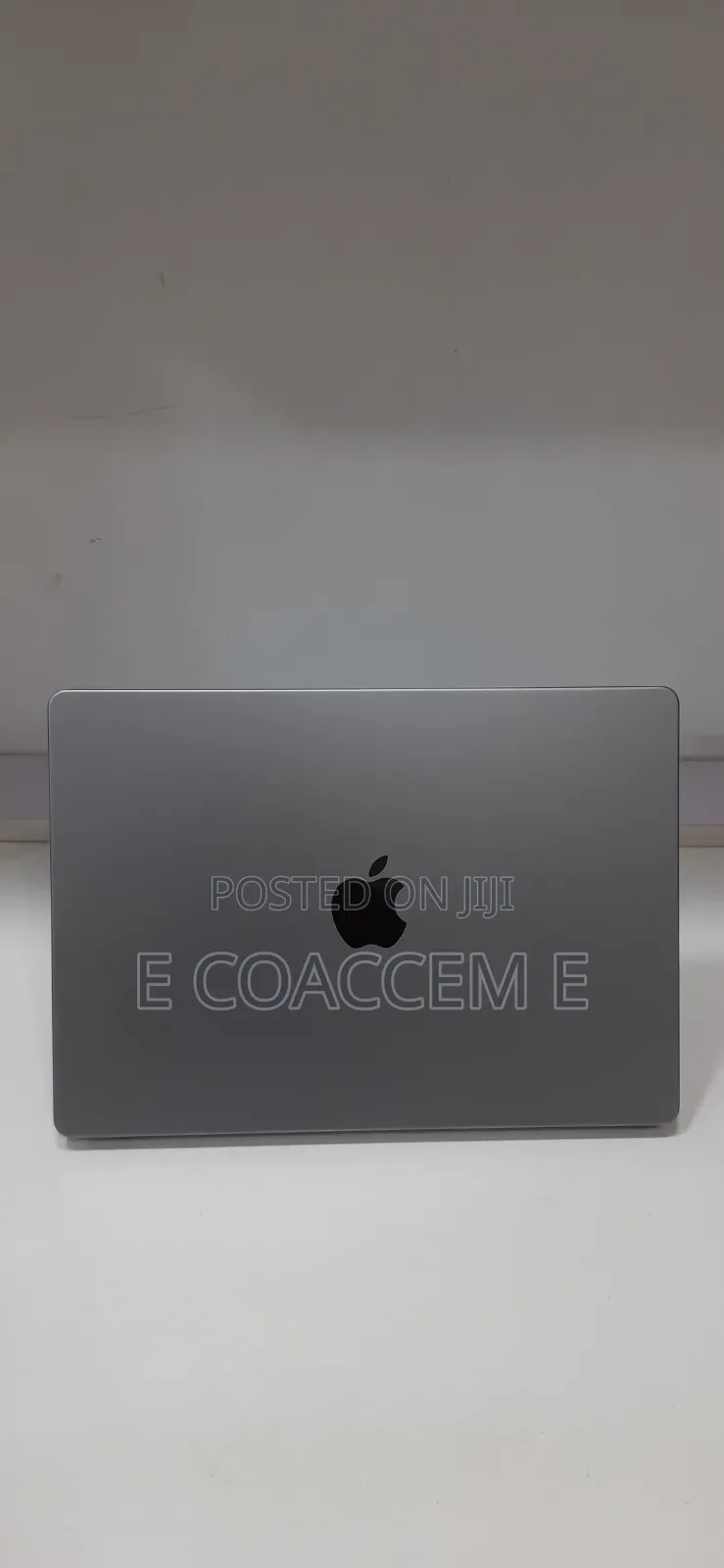 New Laptop Apple MacBook 32GB SSD 512GB
