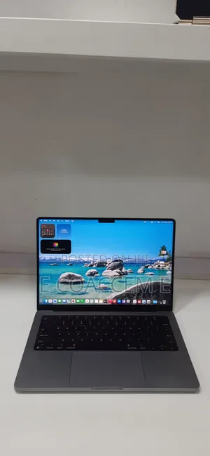 New Laptop Apple MacBook 32GB SSD 512GB