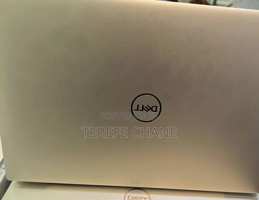 New Laptop Dell XPS 13 32GB Intel Core i7 SSD 512GB