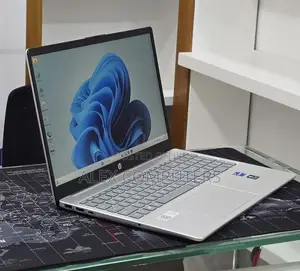 New Laptop HP Stream Notebook 16GB Intel Core i7 SSD 1T