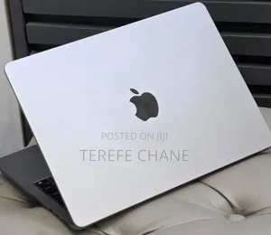 New Laptop Apple MacBook Air 2022 M2 8GB Apple M2 SSD 256GB