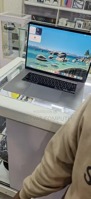New Laptop Apple MacBook Pro 2019 64GB Intel Core i9 SSD 512GB