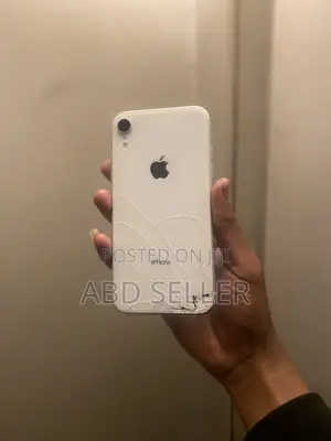 Apple iPhone XR 64 GB White