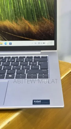 New Laptop HP EliteBook 840 G11 16GB Intel Core Ultra 7 SSD 512GB