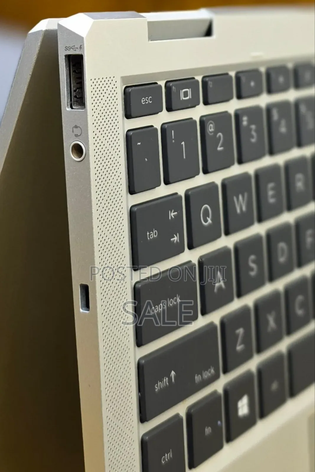 New Laptop HP EliteBook 1040 G8 16GB Intel Core i7 SSD 512GB