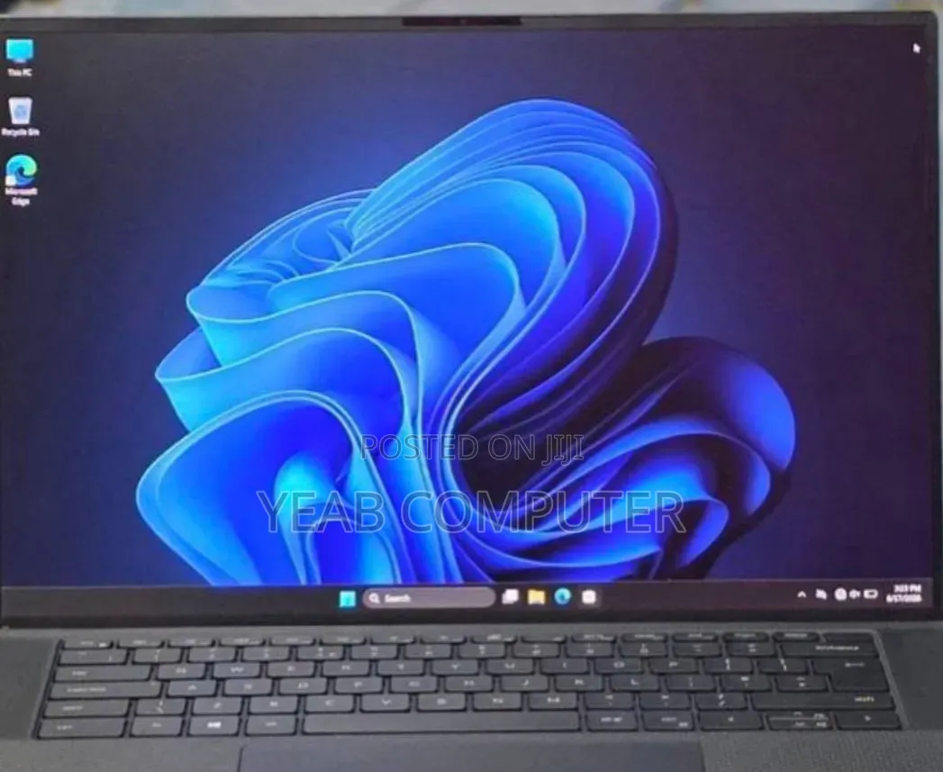 New Laptop Dell XPS 15 9500 16GB Intel Core i7 SSD 512GB