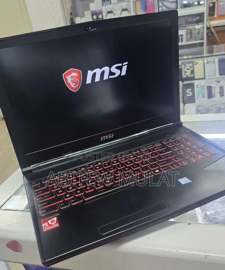 New Laptop MSI GP75 Leopard 16GB Intel Core i7 HDD+SSD 1T