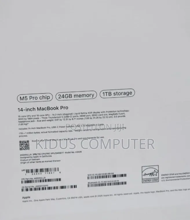 New Laptop Apple MacBook Pro 2025 M5 24GB Apple M5 SSD 1T