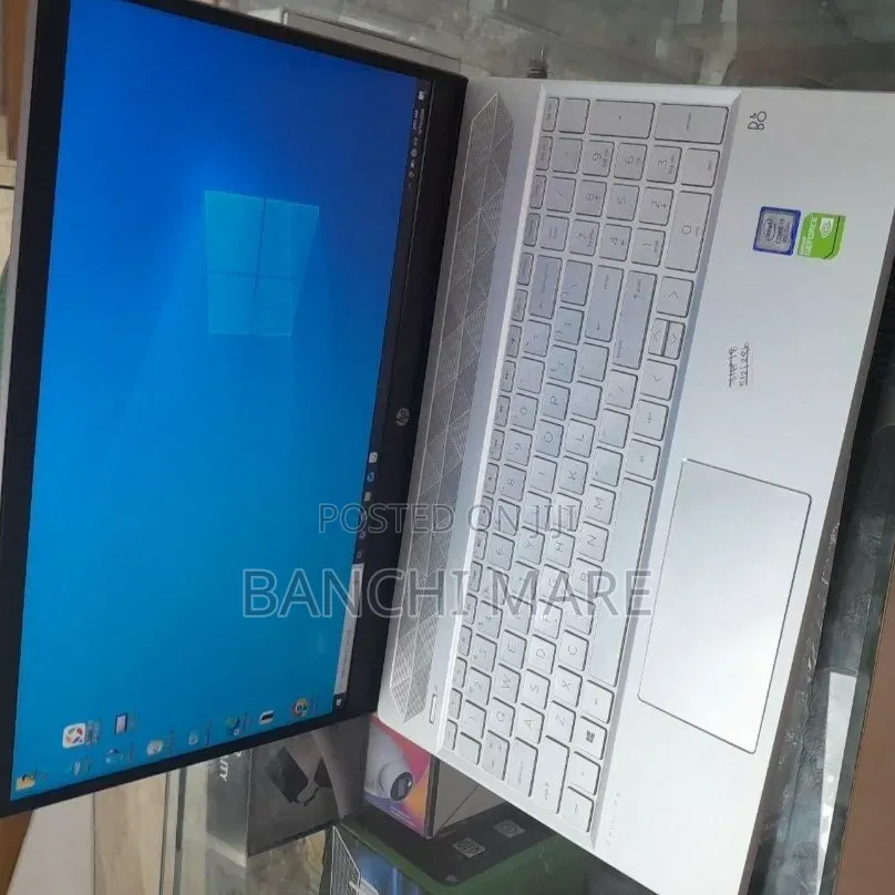 New Laptop HP Pavilion 15 16GB Intel Core i7 SSD 512GB